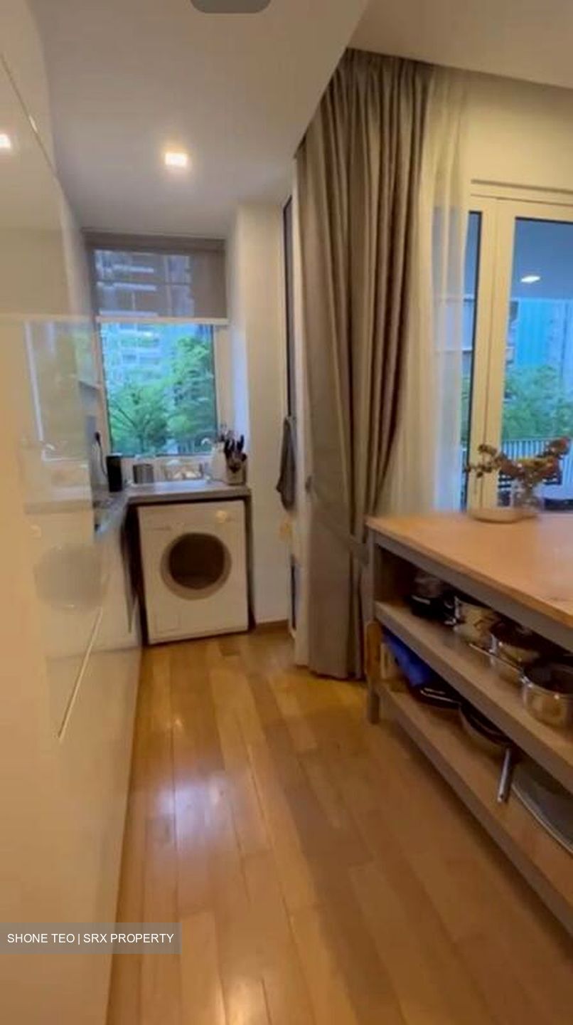 The Peak @ Cairnhill II (D9), Apartment #526904631